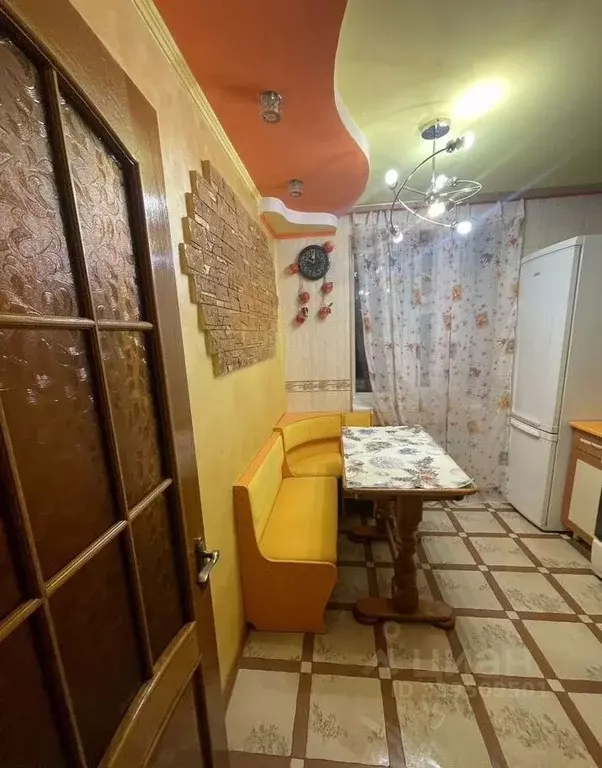 2-к кв. Крым, Симферополь ул. Лексина, 58 (60.0 м) - Фото 1