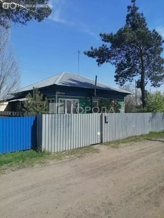 Дом в Новоалтайск, посёлок Белоярск, 2-я Пролетарская улица, 67 (42 м) - Фото 1