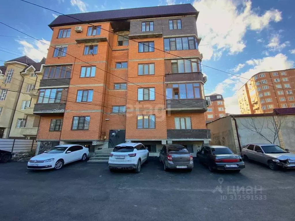 2-к кв. Дагестан, Махачкала ул. Зои Космодемьянской, 60Б (73.0 м) - Фото 1