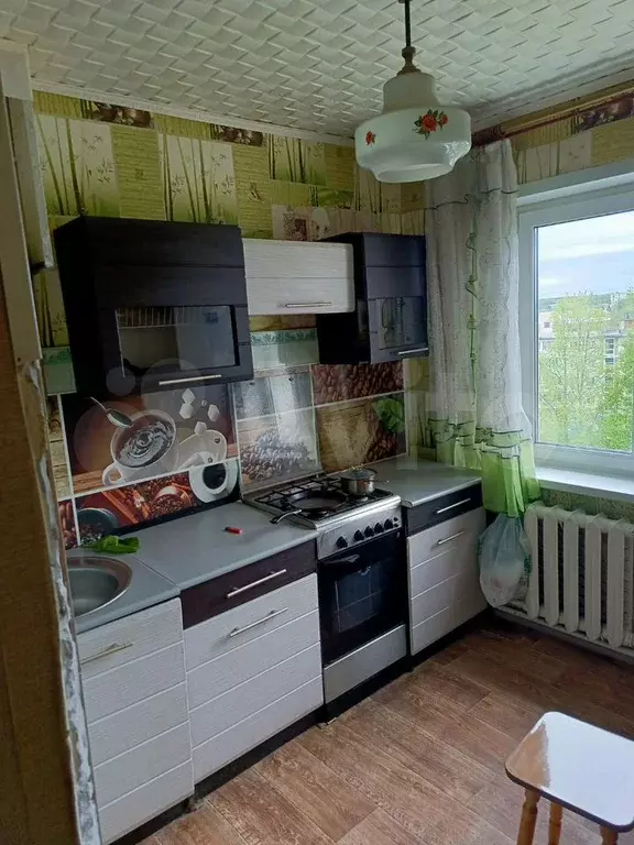 1-к. квартира, 30 м, 5/5 эт. - Фото 0