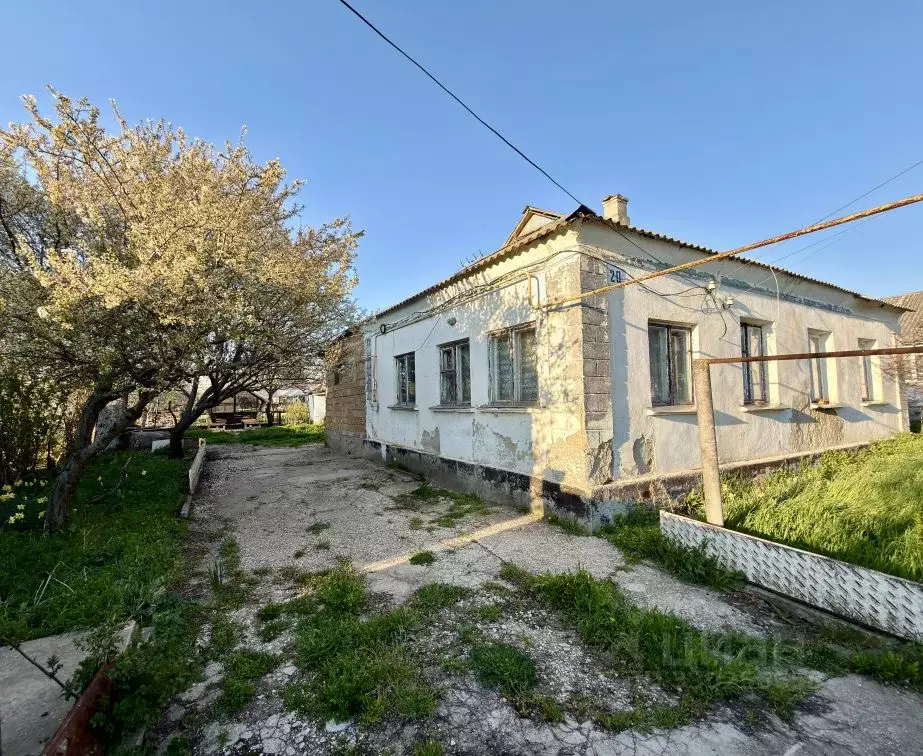Дом в Крым, Симферопольский район, с. Родниково ул. Родниковая, 20 (90 ... - Фото 1