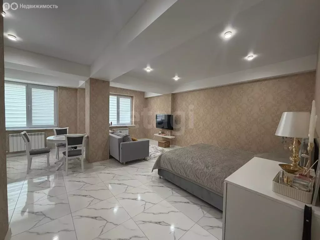 Квартира-студия: Махачкала, проспект Насрутдинова, 272 (37 м) - Фото 2