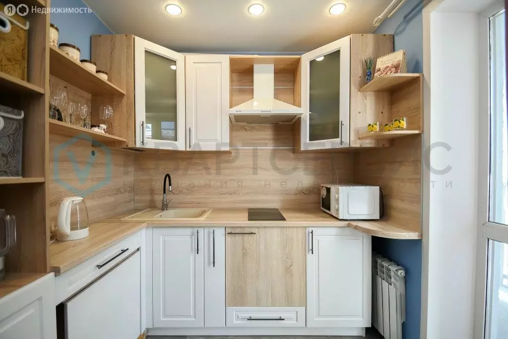 Квартира-студия: Омск, улица Виталия Суровикина, 2 (24.7 м) - Фото 1