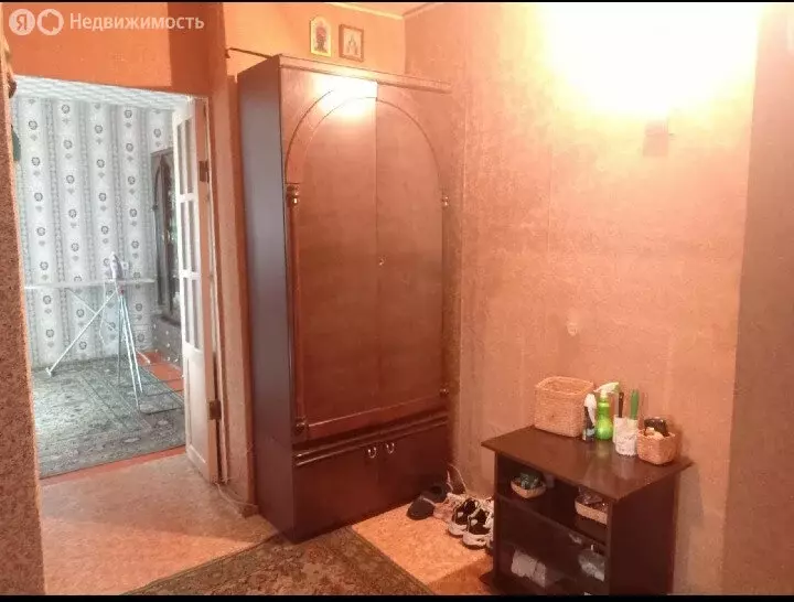 4-комнатная квартира: Новочеркасск, улица Чехова, 9 (62 м) - Фото 1