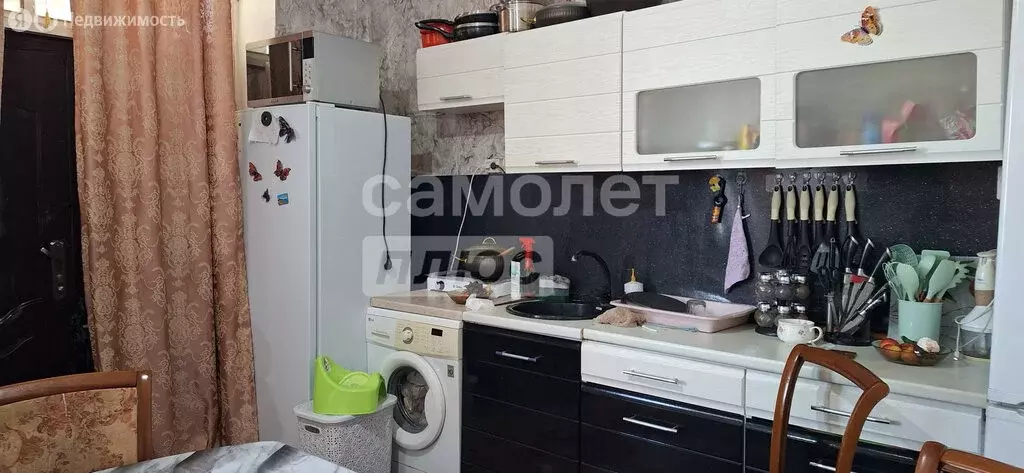 Участок в Ачи-Су, посёлок городского типа Ачи-Су, Школьная улица, 12 ... - Фото 1