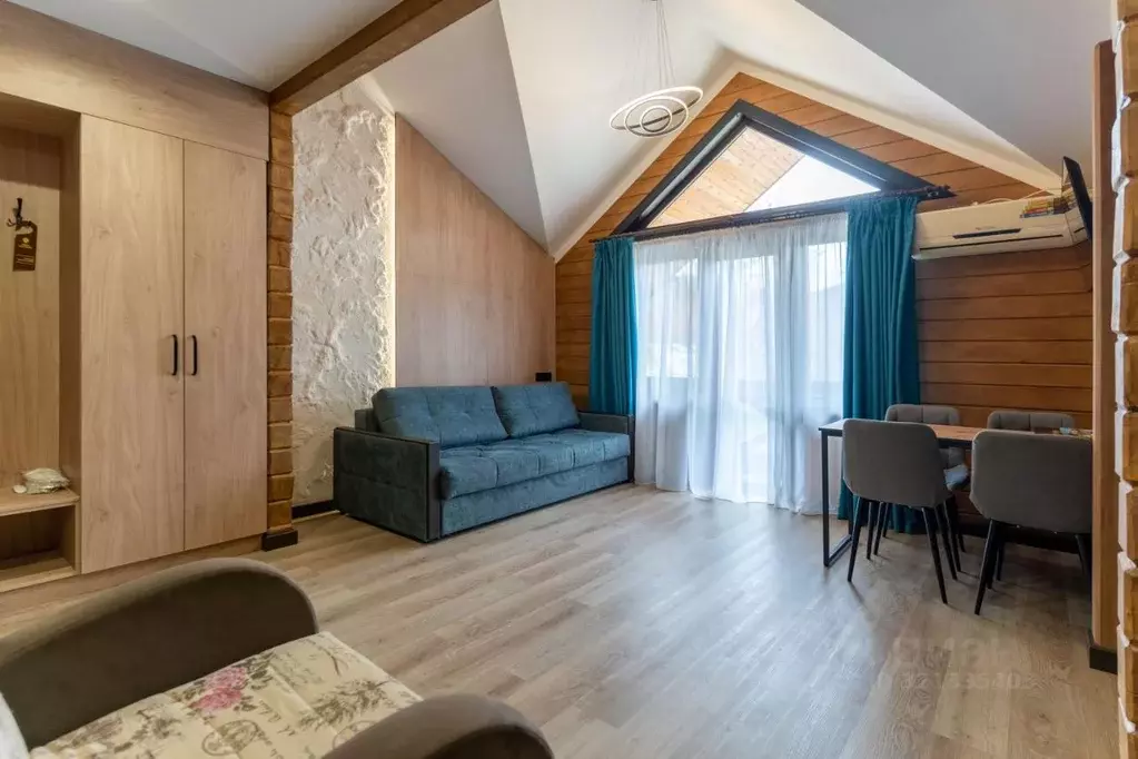 Комната Адыгея, Майкопский район, пос. Каменномостский ул. Мира, 40А ... - Фото 1