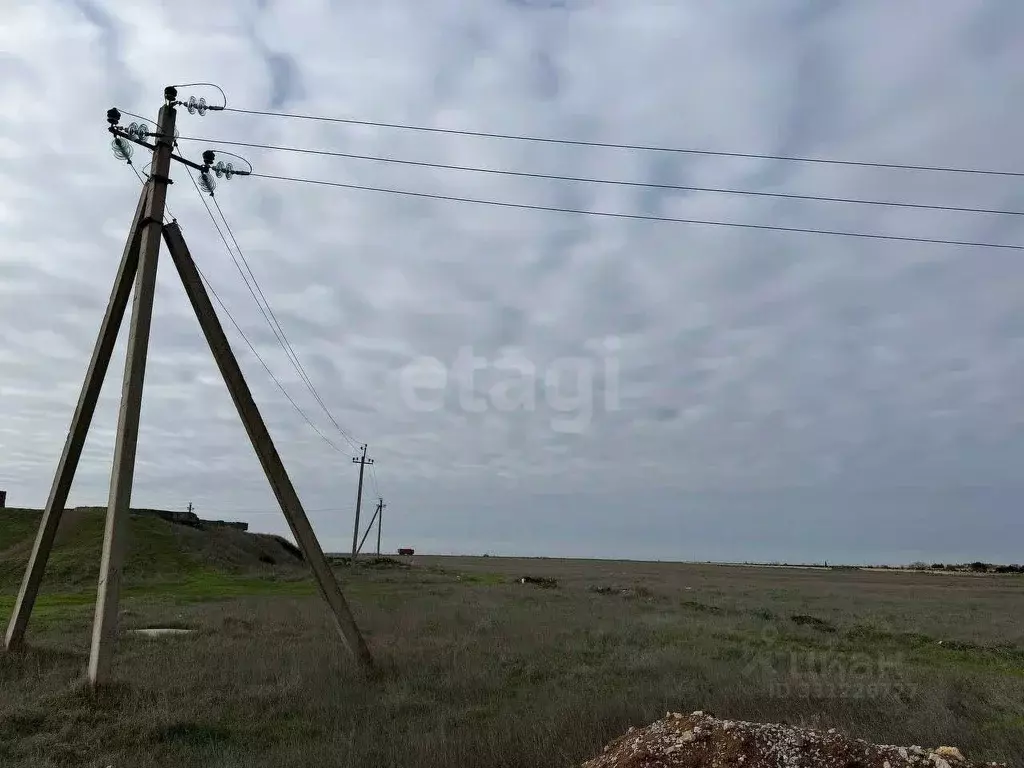 Участок в Крым, Сакский район, с. Суворовское ул. Евпаторийская (8.0 ... - Фото 1