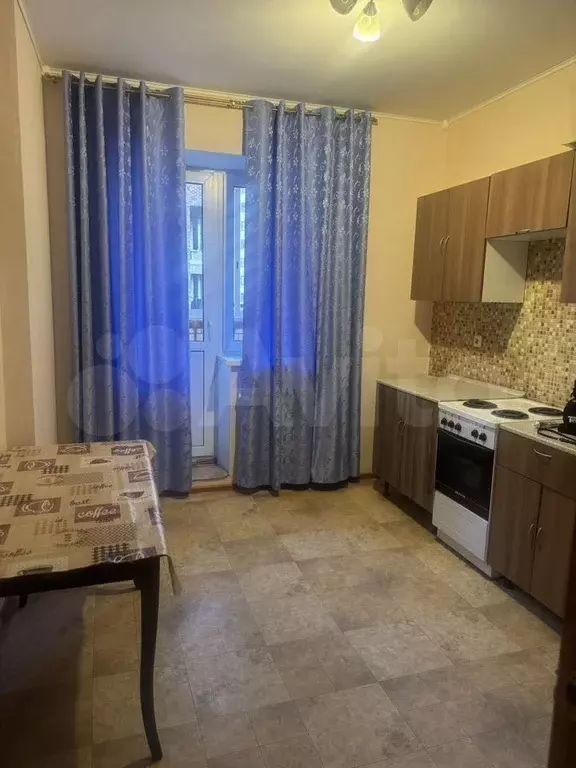 1-к. квартира, 37,5 м, 7/12 эт. - Фото 0