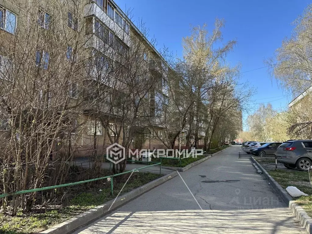2-к кв. Новосибирская область, Новосибирск ул. Адриена Лежена, 30/1 ... - Фото 0