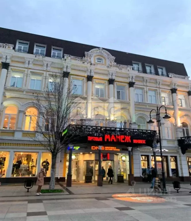 Помещение свободного назначения в Саратовская область, Саратов просп. ... - Фото 1