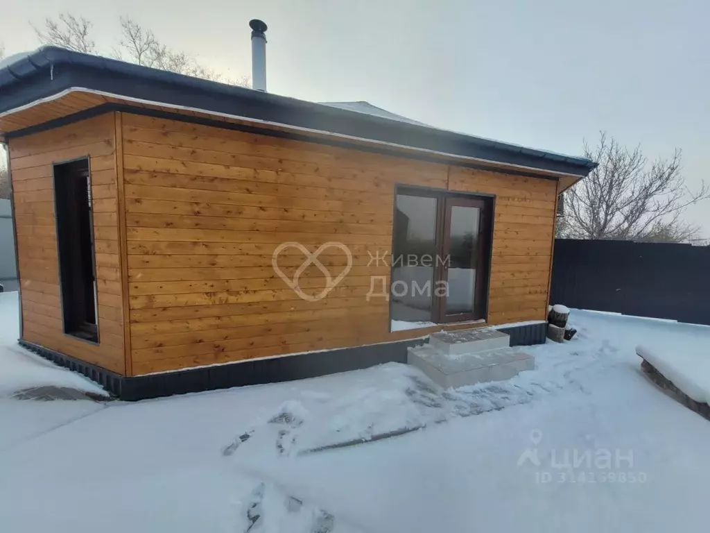 Дом в Волгоградская область, Волгоград ул. имени Менделеева, 181/661 ... - Фото 2