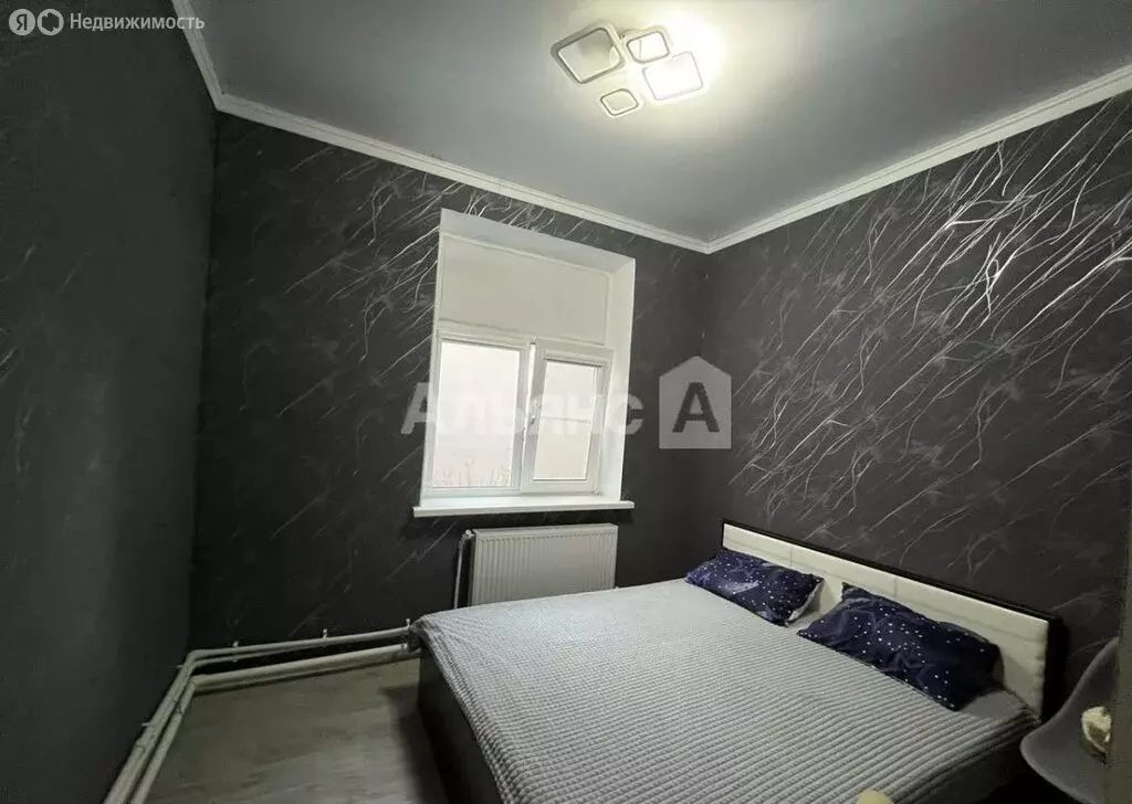 3-комнатная квартира: Двубратский, Мостовая улица, 16 (44 м) - Фото 2