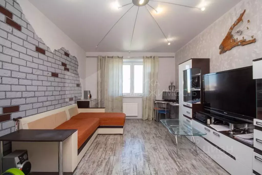 1-к кв. Тюменская область, Тюмень Ямская ул., 86/1 (43.0 м) - Фото 1