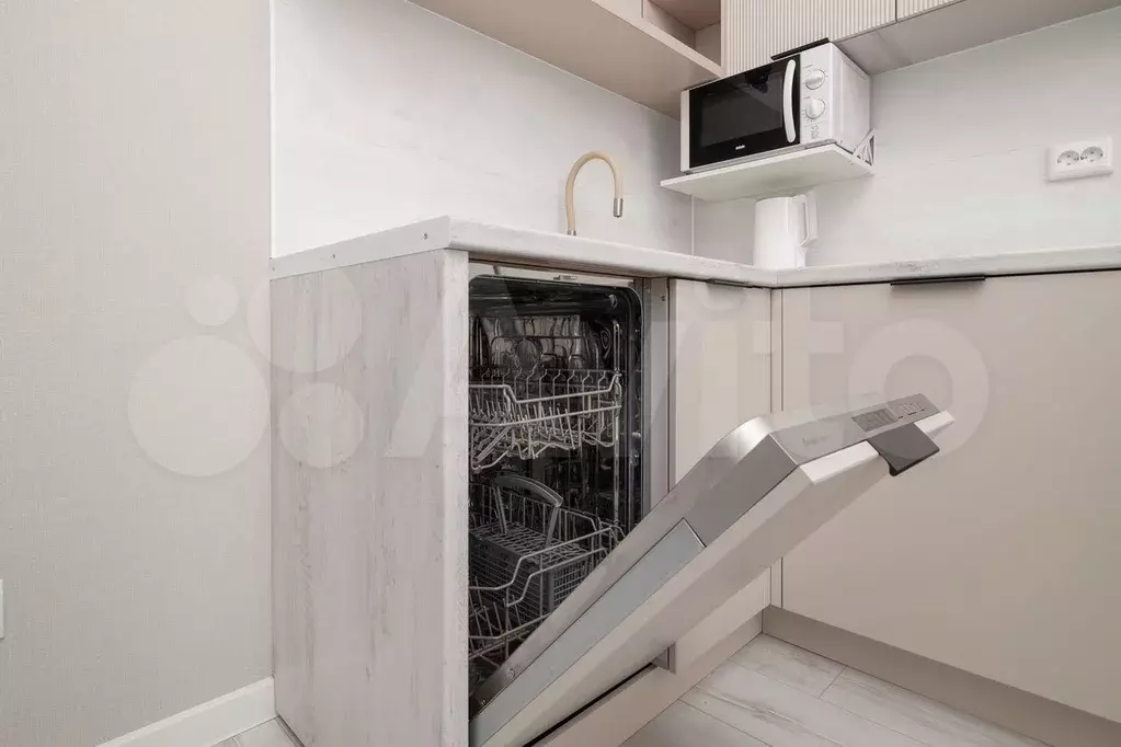1-к. квартира, 31 м, 9/9 эт. - Фото 1