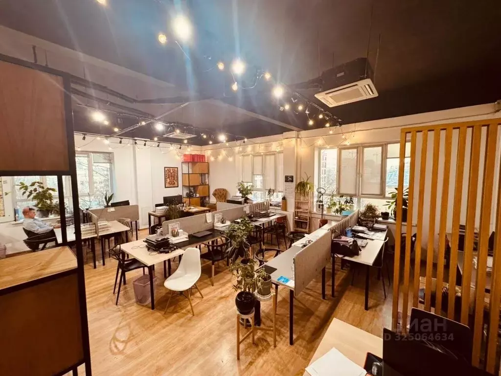 Офис в Москва ул. Шухова, 14 (75 м) - Фото 0