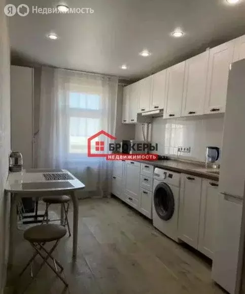 2-комнатная квартира: Севастополь, Камышовое шоссе, 37Бк2 (61 м) - Фото 1