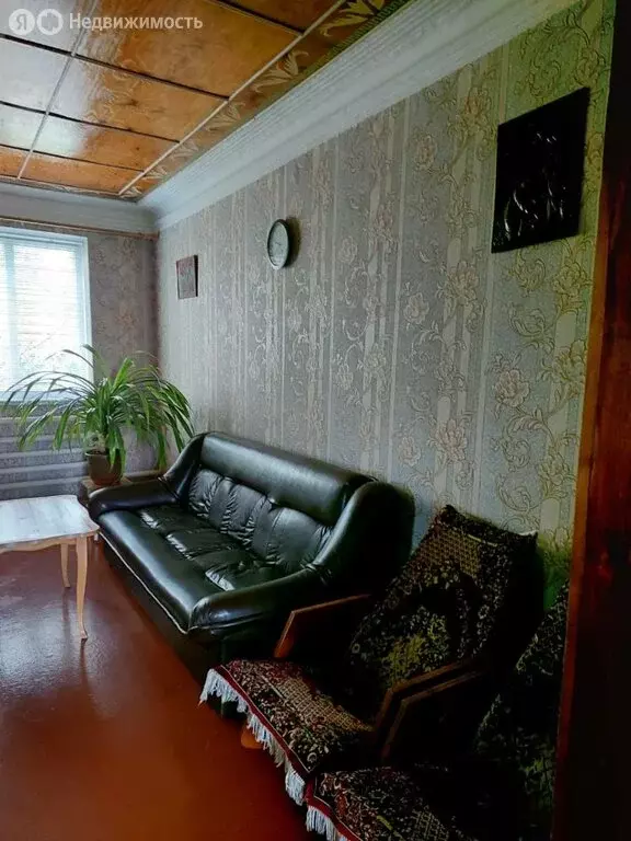 Дом в Каменск-Шахтинский, улица Свердлова (130 м) - Фото 0