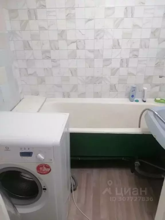 2-к кв. Алтайский край, Барнаул Северо-Западная ул., 62 (55.0 м) - Фото 1