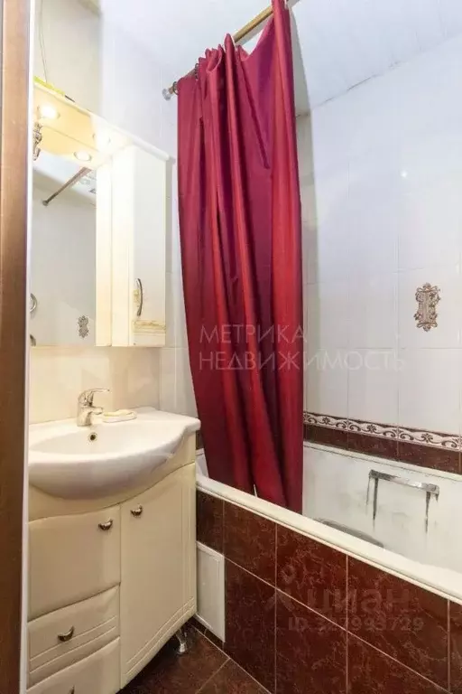 3-к кв. Тюменская область, Тюмень ул. Новоселов, 12к3 (68.0 м) - Фото 1