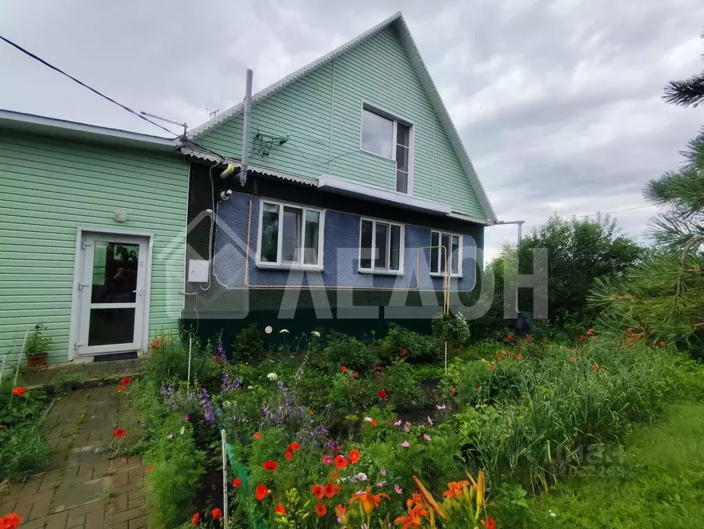 Дом в Омская область, Марьяновский район, пос. Конезаводский ... - Фото 2