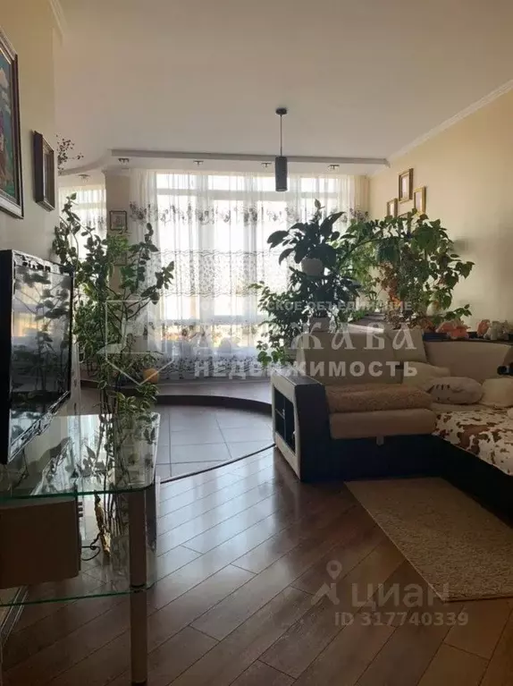 4-к кв. Кемеровская область, Кемерово бул. Строителей, 53А (135.6 м) - Фото 0
