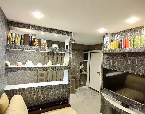 3-к кв. Москва Малая Ботаническая ул., 1 (56.0 м) - Фото 0