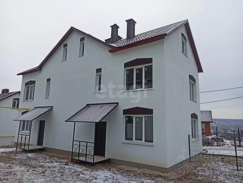 Дом в Саратовская область, Саратов ул. Романтиков, 31к6блок2 (143 м) - Фото 1