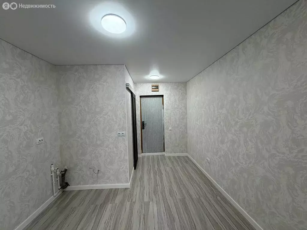Квартира-студия: Уссурийск, улица Арсеньева, 21Б (13 м) - Фото 1