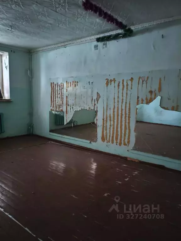 Помещение свободного назначения в Свердловская область, Краснотурьинск ... - Фото 1