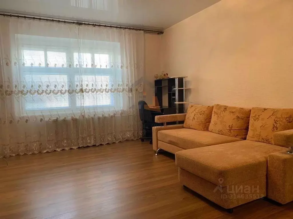 2-к кв. Кировская область, Киров ул. Казанская, 90 (55.1 м) - Фото 1