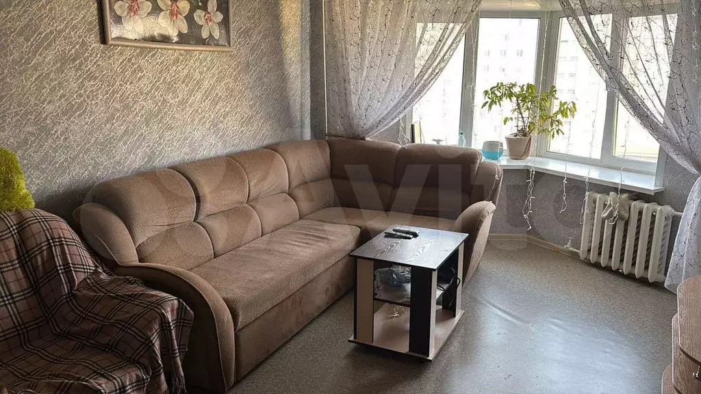 2-к. квартира, 52 м, 4/9 эт. - Фото 0