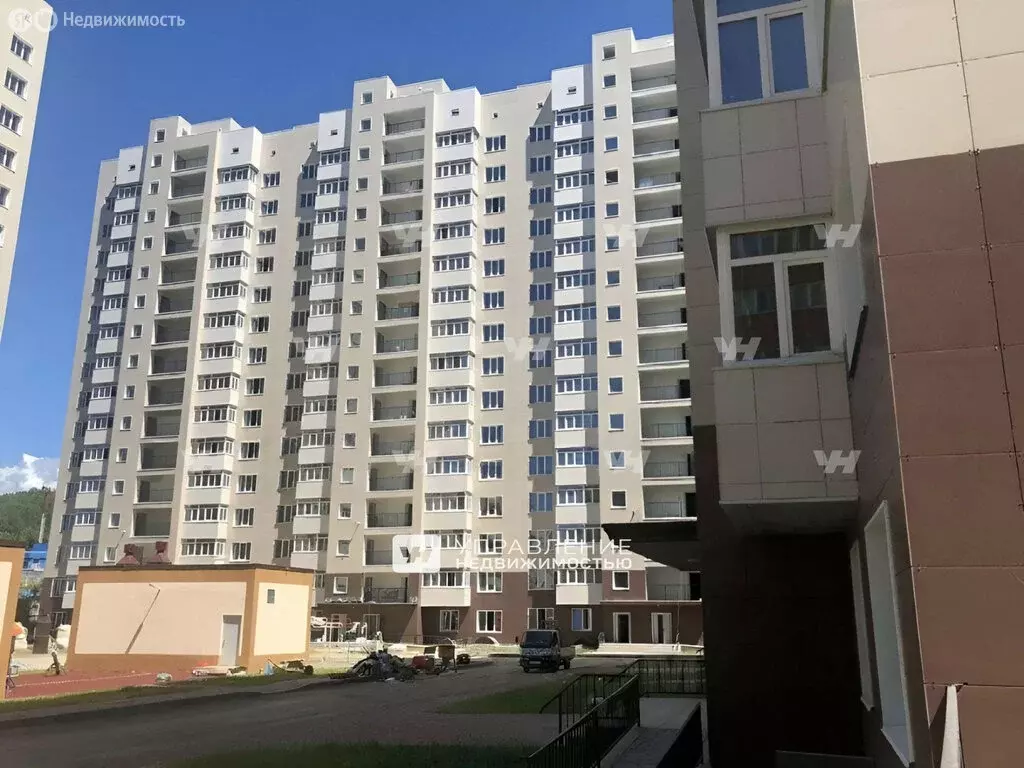 1-комнатная квартира: Южно-Сахалинск, Больничная улица, 2к7 (41 м) - Фото 1