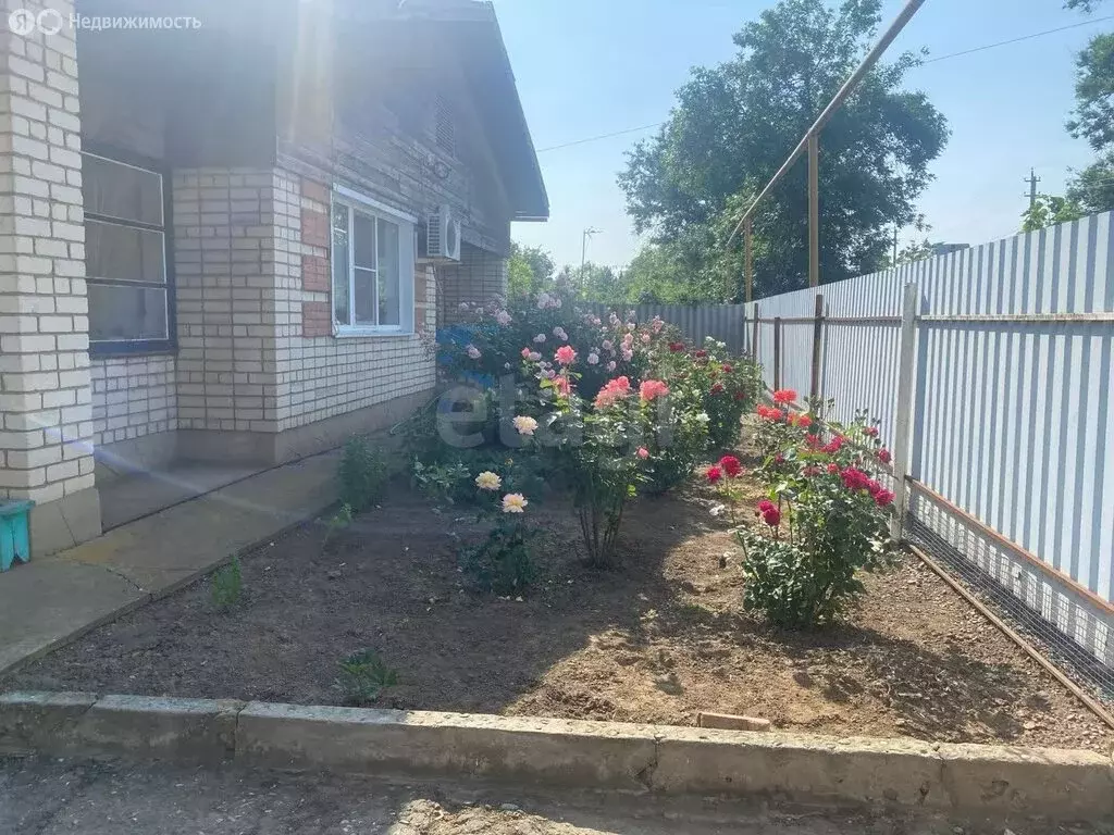 Дом в посёлок Ясный, Октябрьская улица (101.9 м) - Фото 0