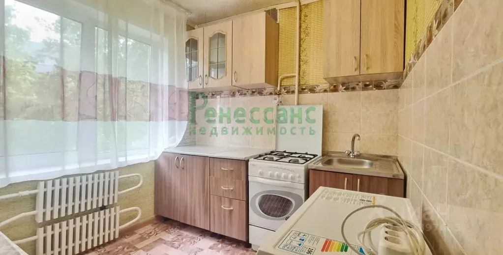 1-к кв. Брянская область, Брянск ул. Есенина, 14 (29.9 м) - Фото 0