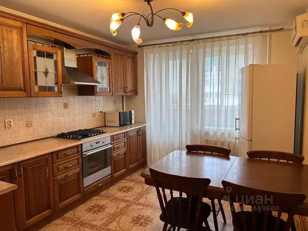 2-к кв. Самарская область, Самара просп. Кирова, 104 (67.0 м) - Фото 0