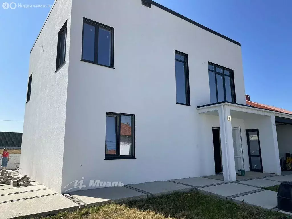 Дом в Севастополь, улица Василия Колодкина, 63 (236 м) - Фото 0