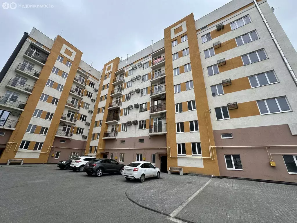 1-комнатная квартира: Астрахань, Кремлёвская улица, 1 (72.9 м) - Фото 2