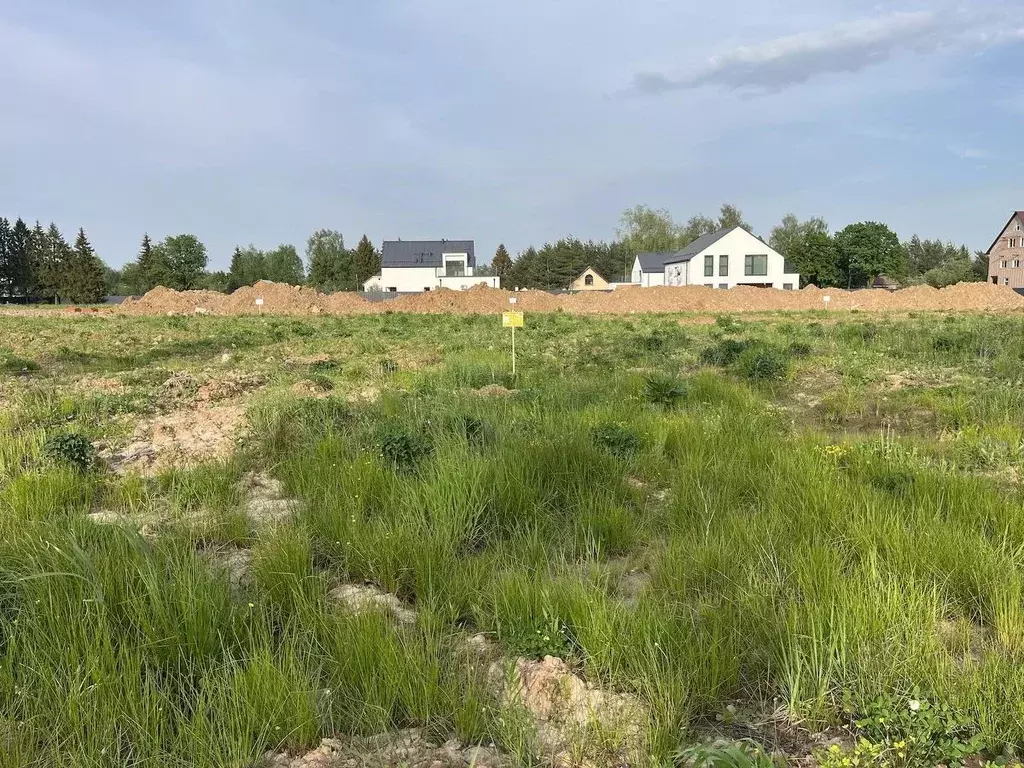 Участок в Московская область, Одинцовский городской округ, с. ... - Фото 1