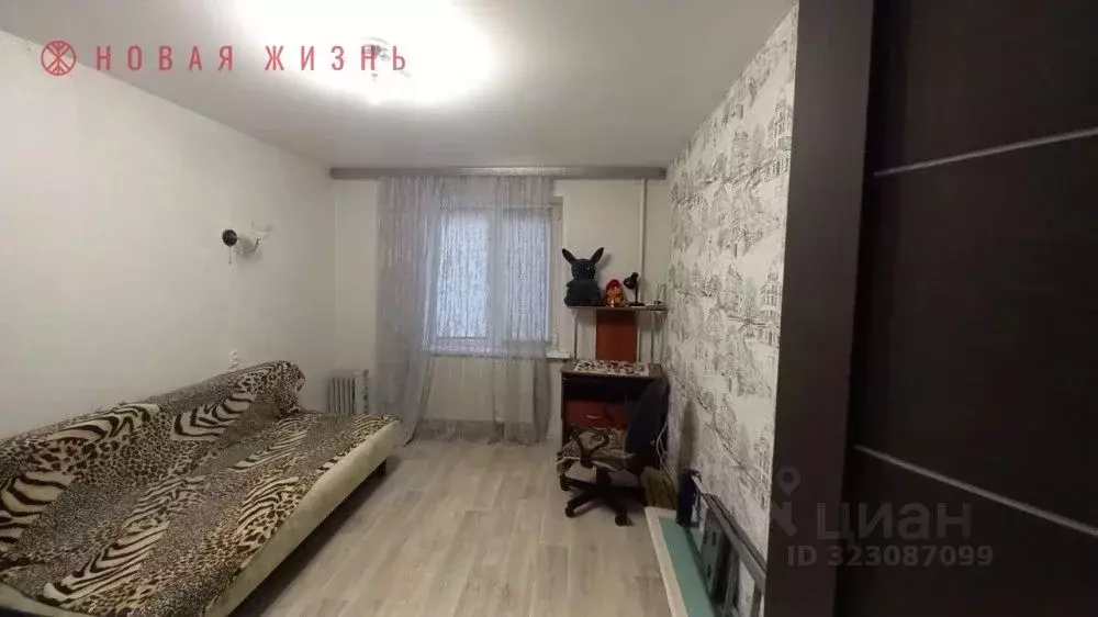 3-к кв. Самарская область, Самара Южный проезд, 182 (68.6 м) - Фото 1