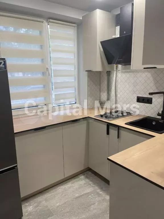 3-к. квартира, 60 м, 1/5 эт. - Фото 0