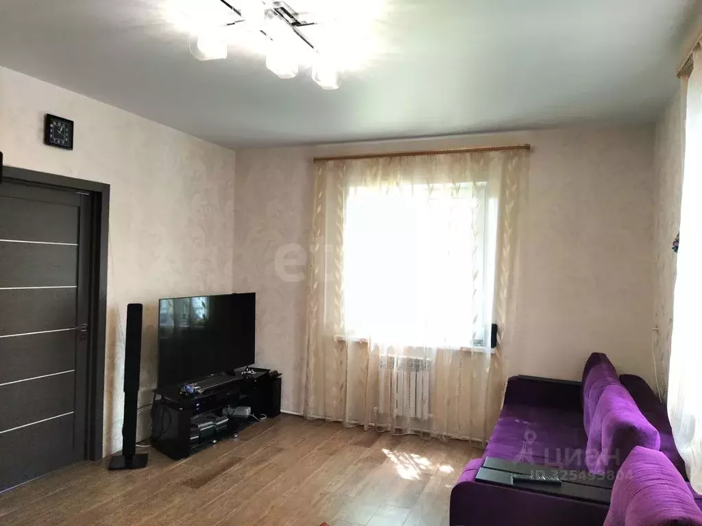 Дом в Самарская область, Волжский район, Смышляевка городское ... - Фото 1