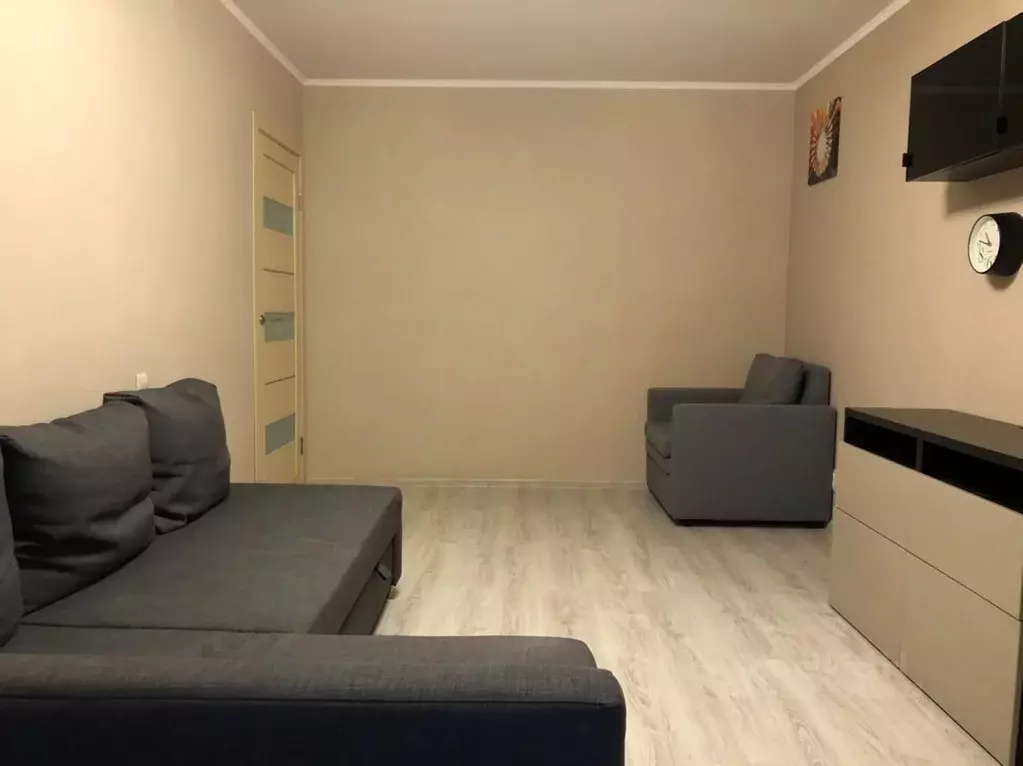 2-к кв. Московская область, Долгопрудный ул. Циолковского, 34 (45.3 м) - Фото 2