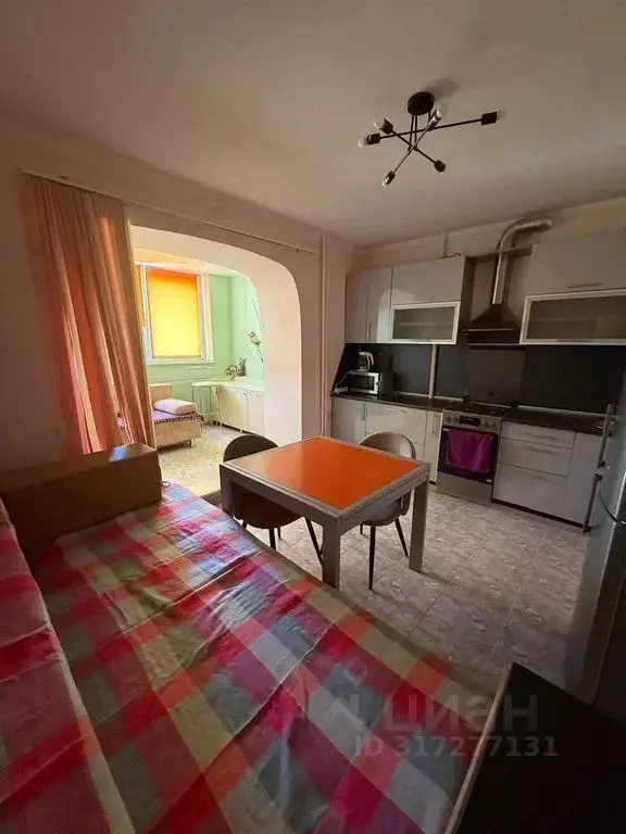1-к кв. Волгоградская область, Волгоград ул. Глазкова, 27 (55.0 м) - Фото 1