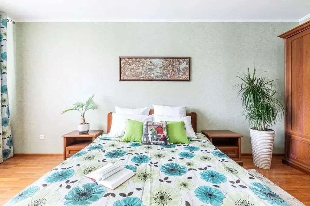 2-к кв. Татарстан, Казань ул. Толбухина, 11 (74.0 м) - Фото 2