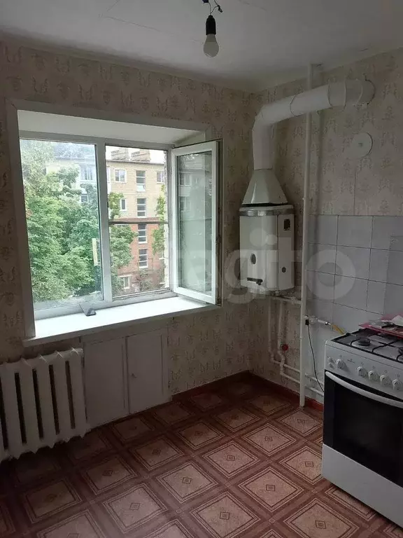 1-к. квартира, 30 м, 4/5 эт. - Фото 1