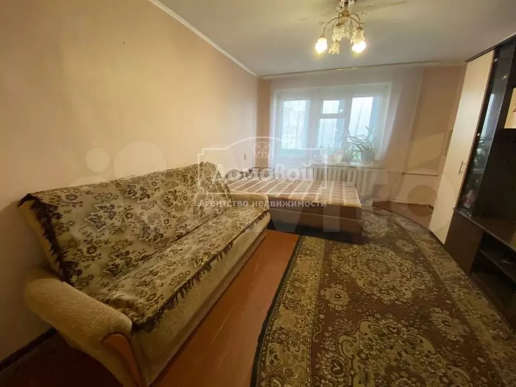 3-к. квартира, 61 м, 5/5 эт. - Фото 0