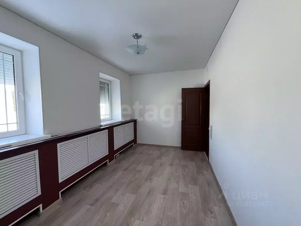 Дом в Башкортостан, Иглинский сельсовет, с. Иглино ул. Мухина, 11 (82 ... - Фото 1