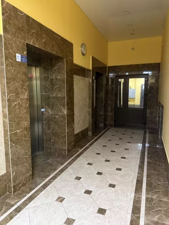 3-к кв. Крым, Симферополь ул. Караманова, 3 (85.1 м) - Фото 2