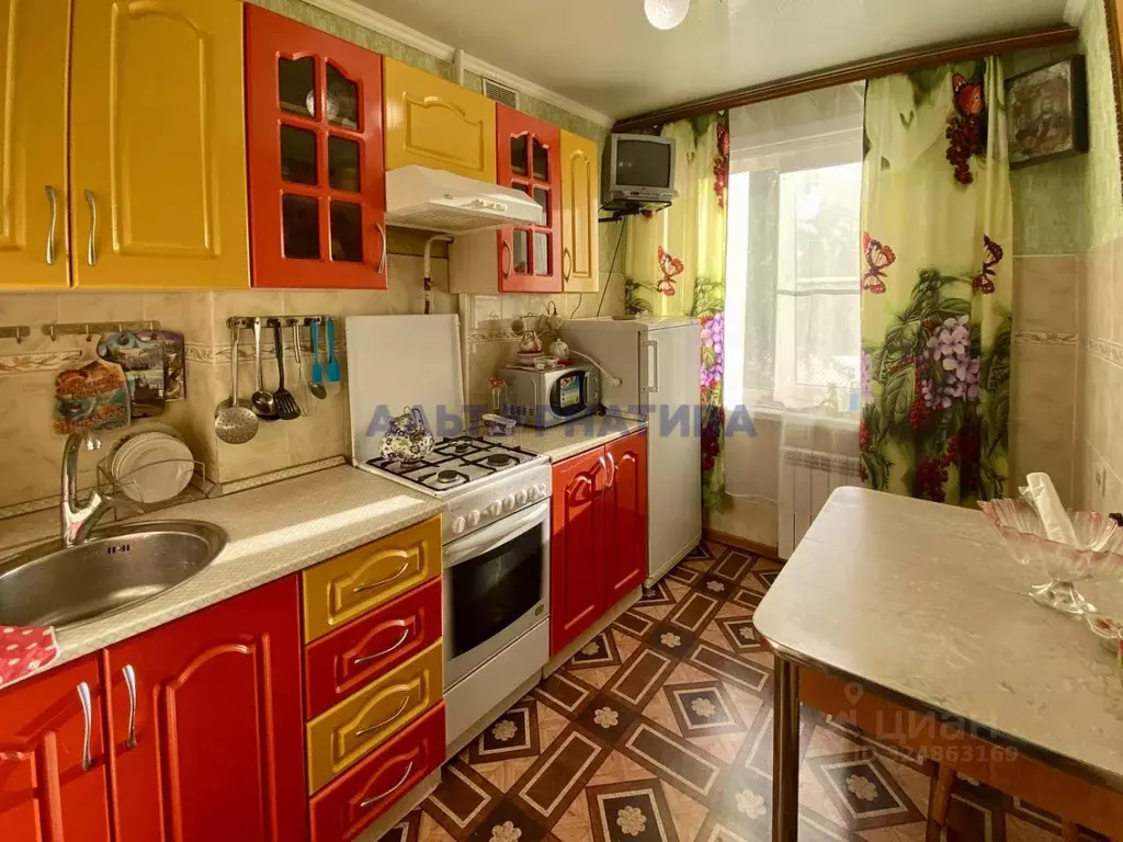 3-к кв. Ярославская область, Переславль-Залесский ул. Строителей, 39 ... - Фото 1