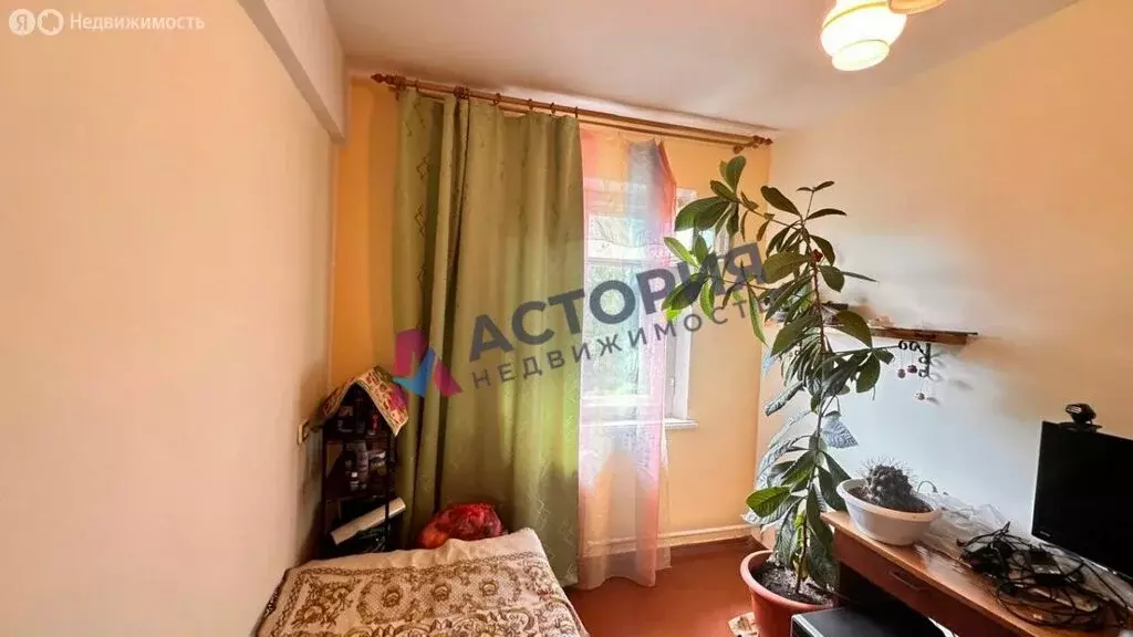 3-комнатная квартира: Тула, улица Седова, 35А (56.4 м) - Фото 1